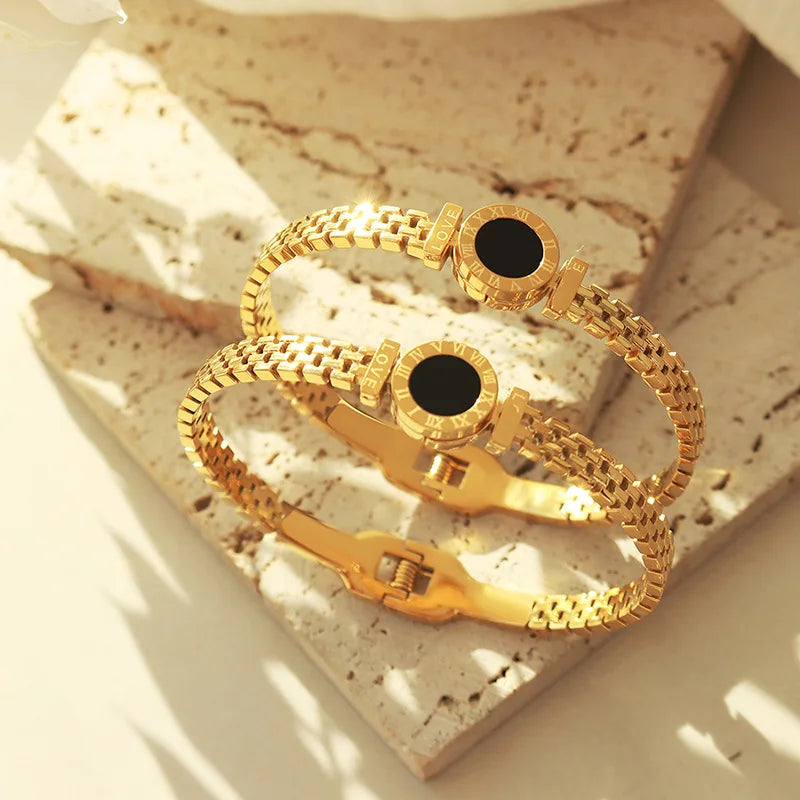 Atlantis Ring